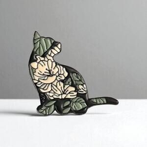 Floral Cat Enamel Pin - Vintage Style Hard Enamel Brooch